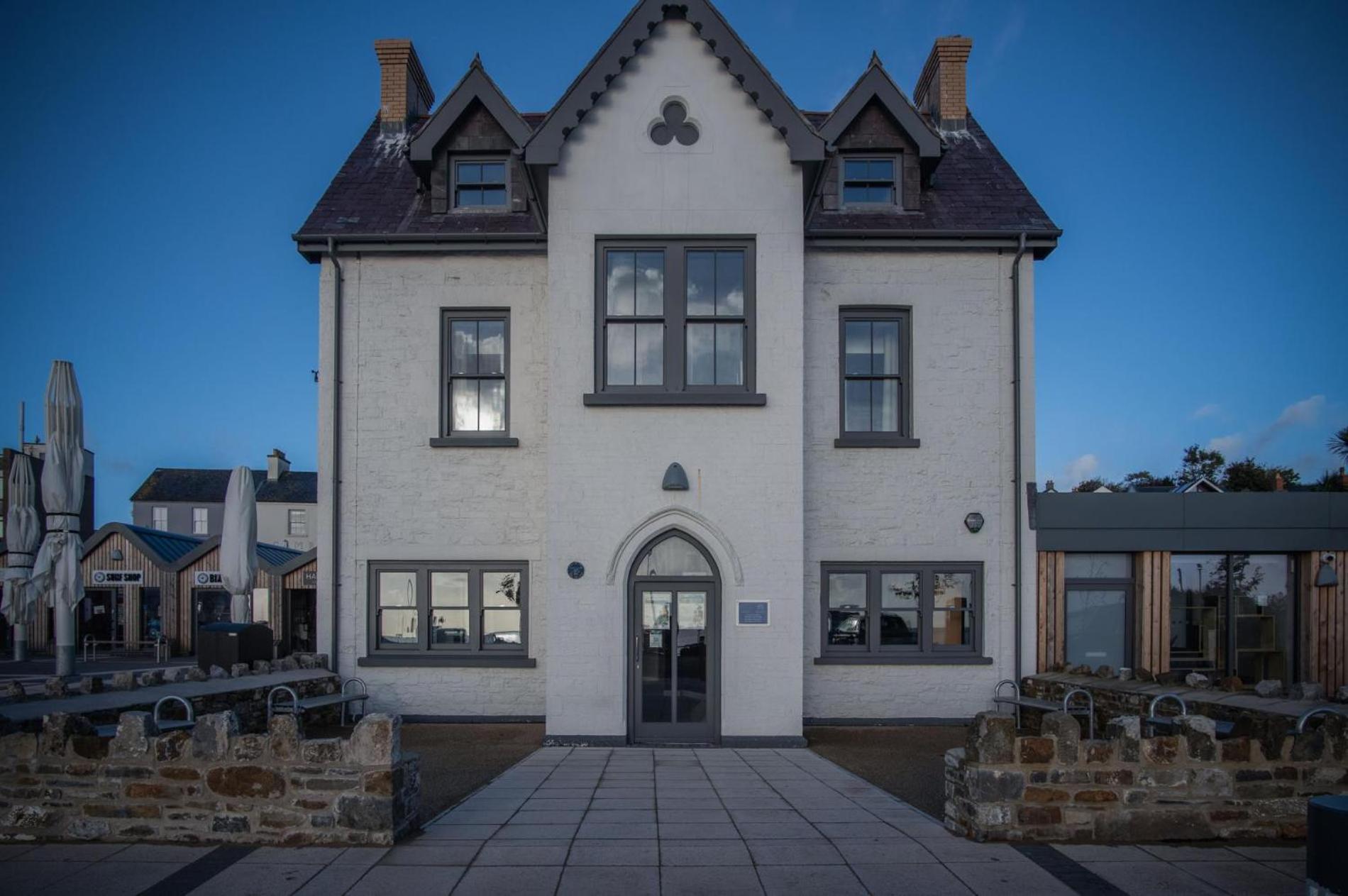 Ocean Cabins No 3 At The Square - Saundersfoot Szoba fotó