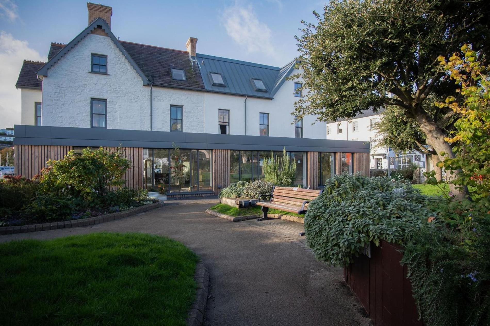 Ocean Cabins No 3 At The Square - Saundersfoot Szoba fotó